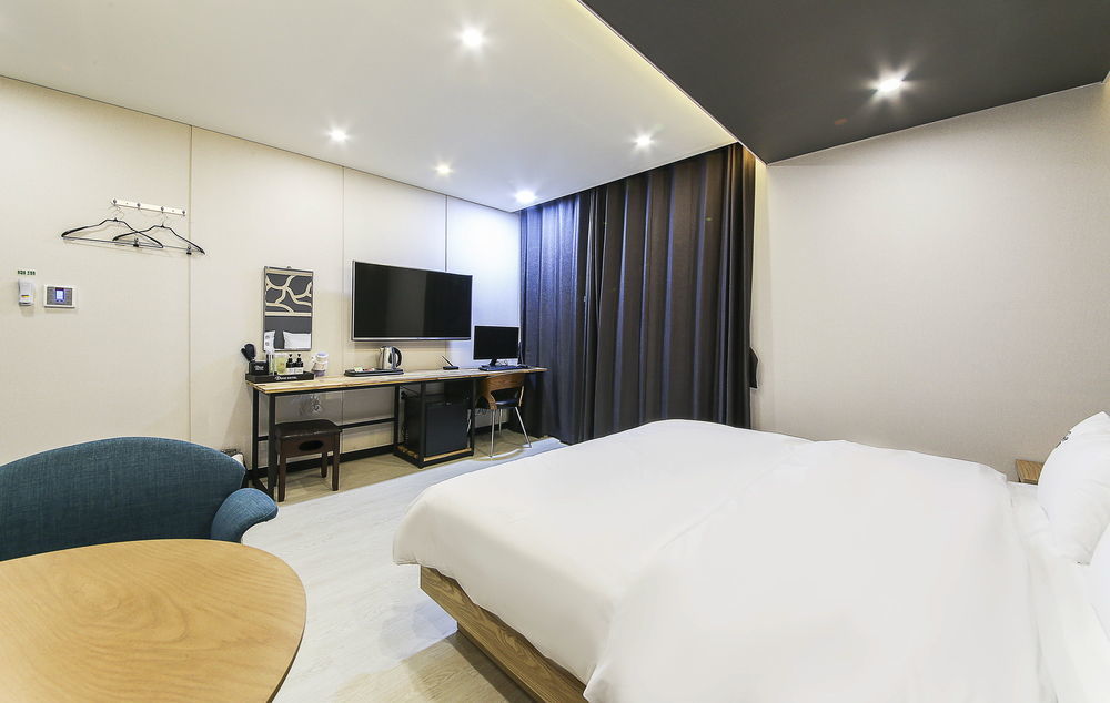 Dove Hotel Ilsan Ni Exterior foto